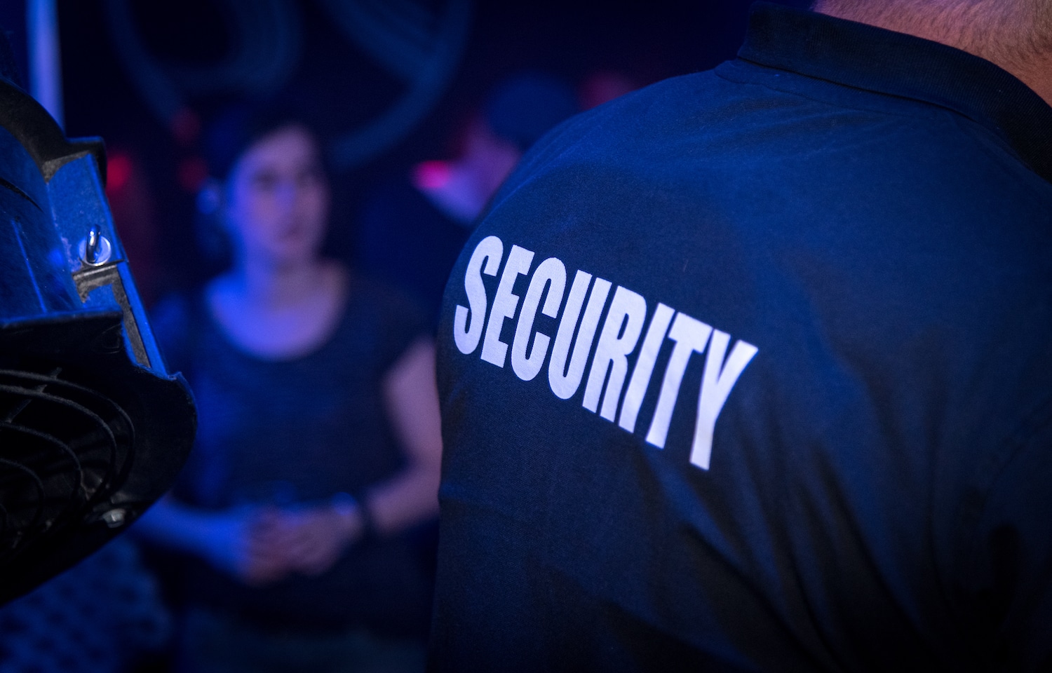 3 Businesses That Must Have Security Guard Protection