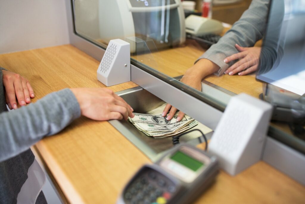 bank money exchange security guards